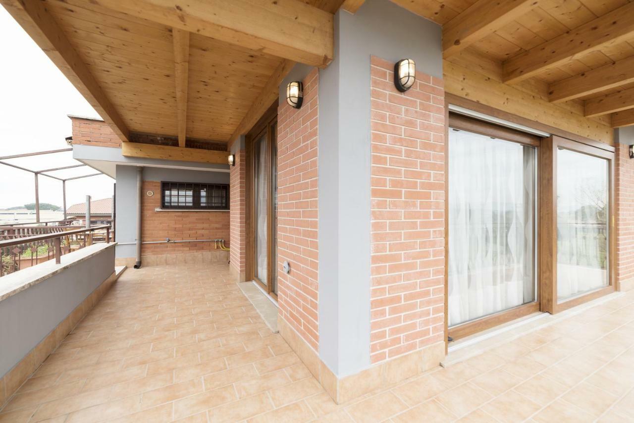 钱皮诺Peperino Attic Flat公寓 外观 照片