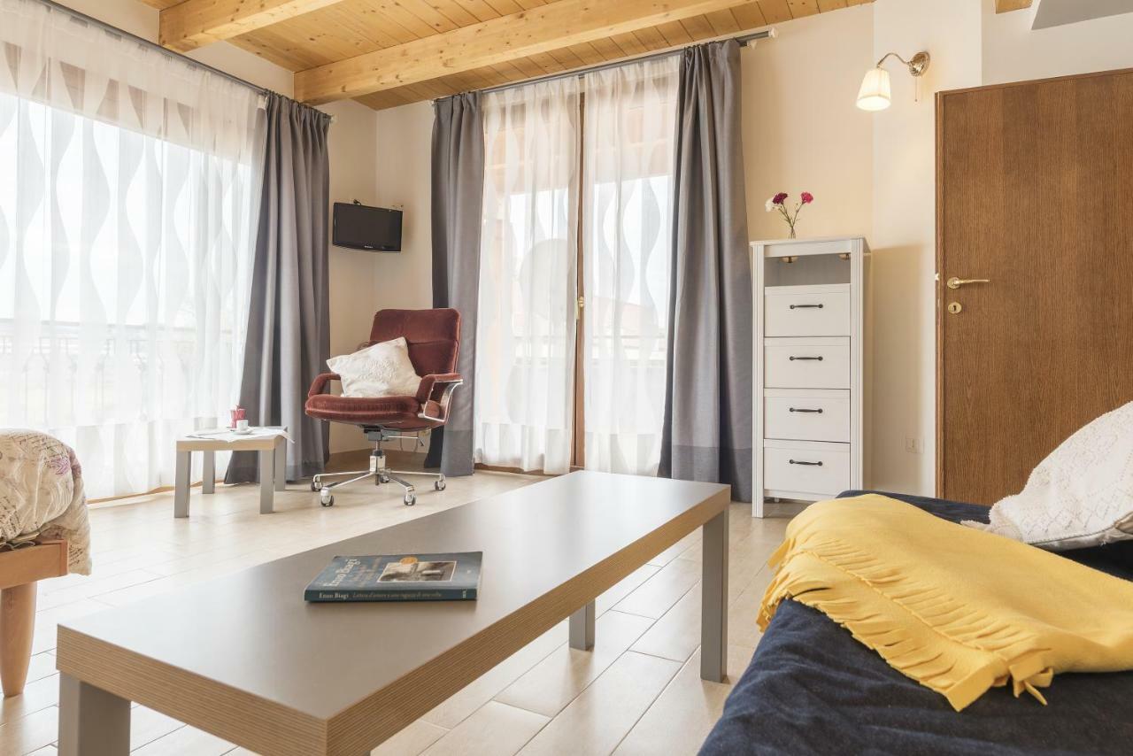 钱皮诺Peperino Attic Flat公寓 外观 照片